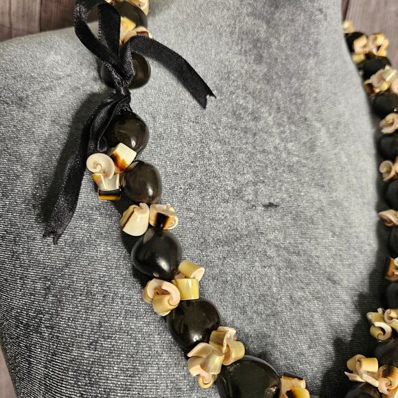 Hawaiian Polynesian Kukui Nut Lei Necklace Brown Shell Aloha Luau Vintage Gift - Picture 2 of 6